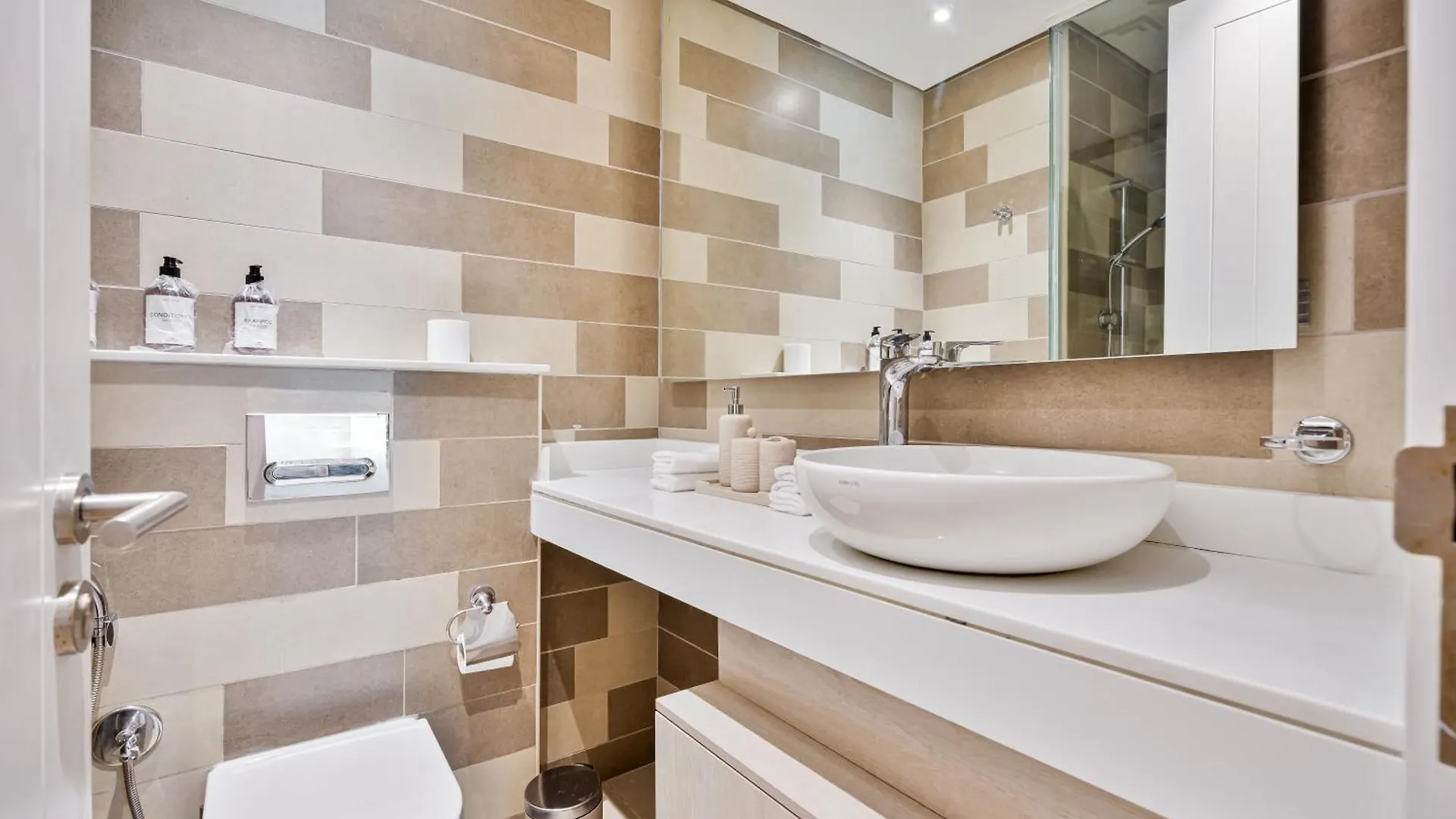 Seven Palm Residence With Stunning View Dubai 0*,